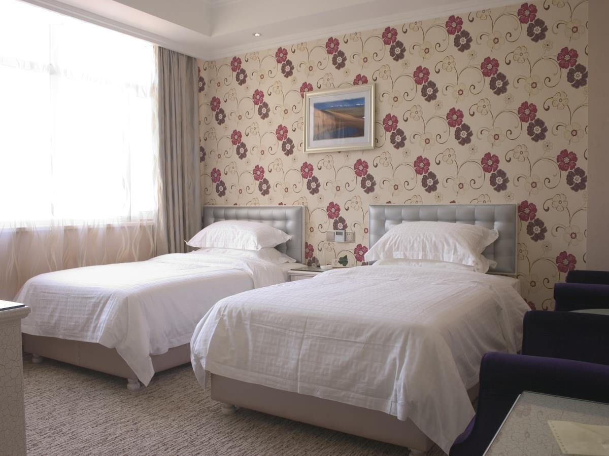 Xinyijia City Hotel Urumqi Buitenkant foto